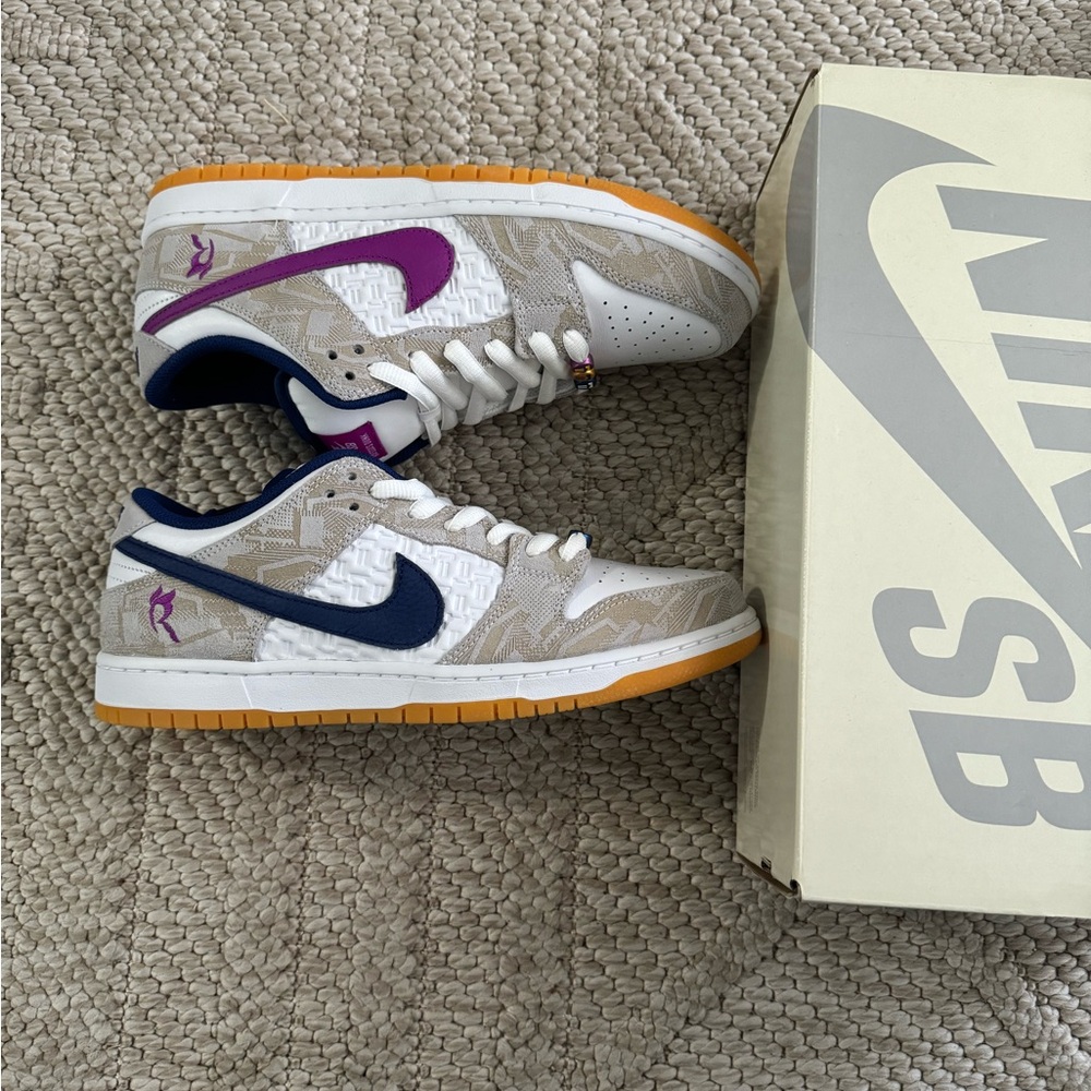 ❤️ Sold ❤️ - Size 10 - Nike Rayssa Leal x Dunk SB Low White